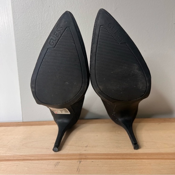GUESS Black Glitter Sparkle Pumps Women’s 9 Cocktail Party Holiday 4” Heels - Picture 7 of 8